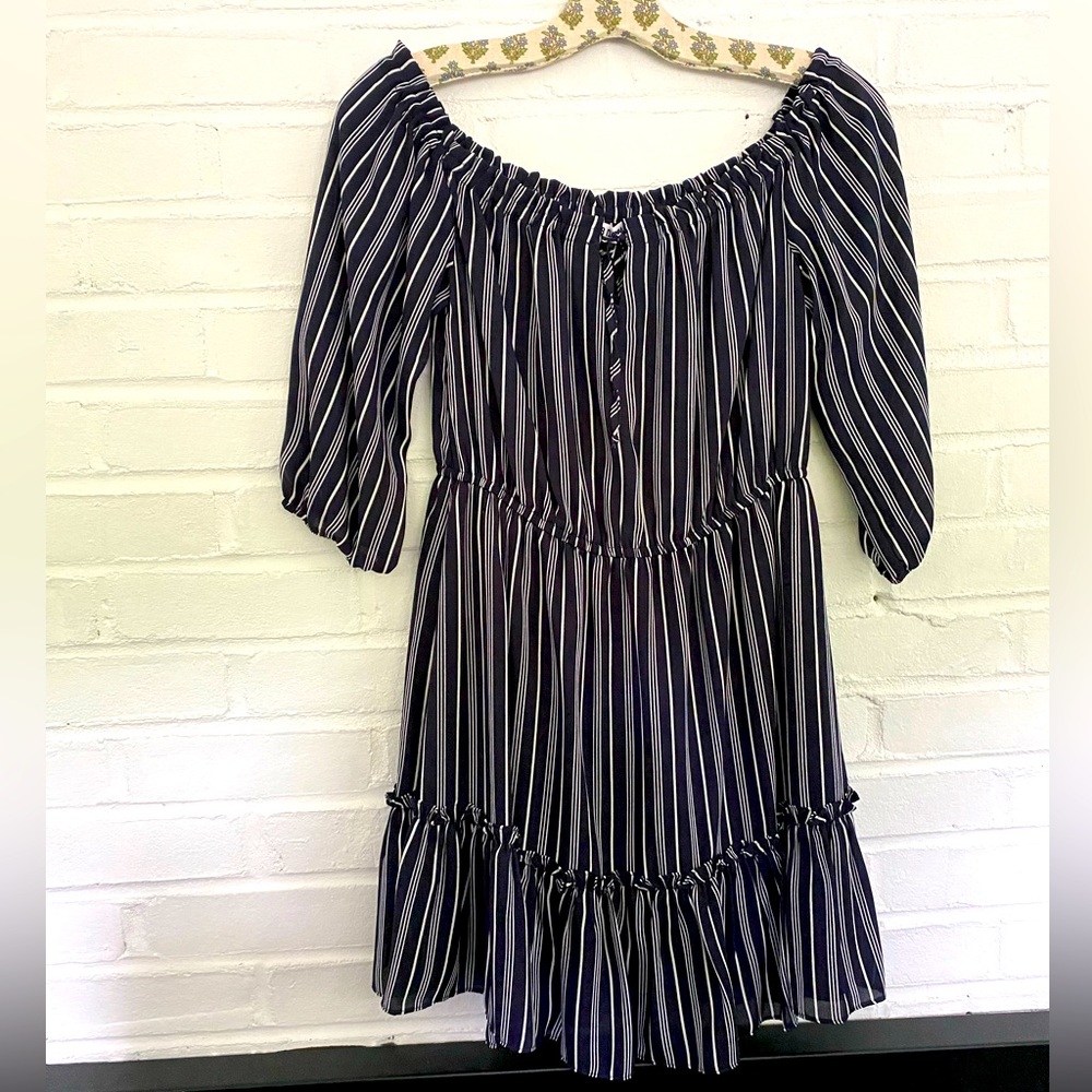 BB Dakota Navy/white striped dress size S